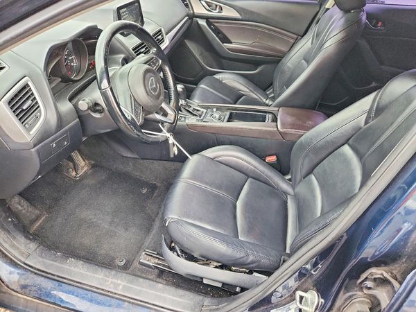 2018 MAZDA 3