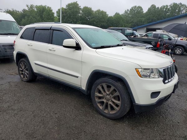 2012 JEEP GRAND CHER Laredo