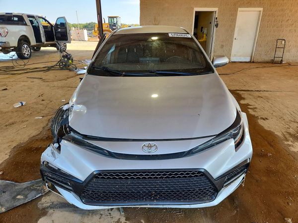 2021 TOYOTA COROLLA SE, CVT