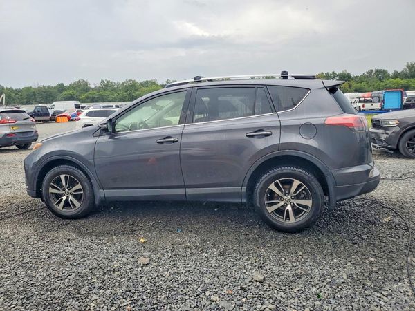 2018 TOYOTA RAV4 Adventure/XLE