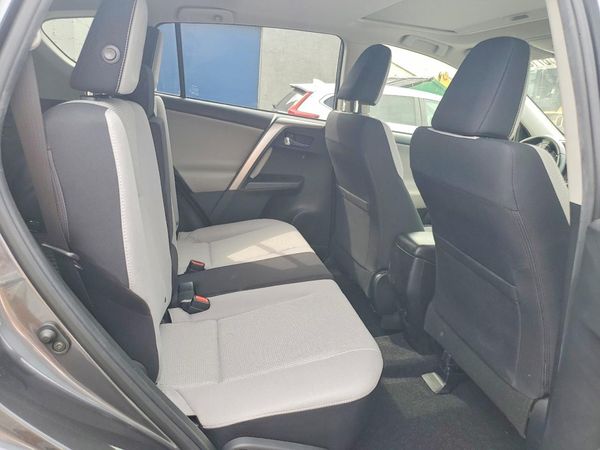 2018 TOYOTA RAV4 Adventure/XLE