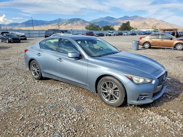 2017 INFINITI Q50