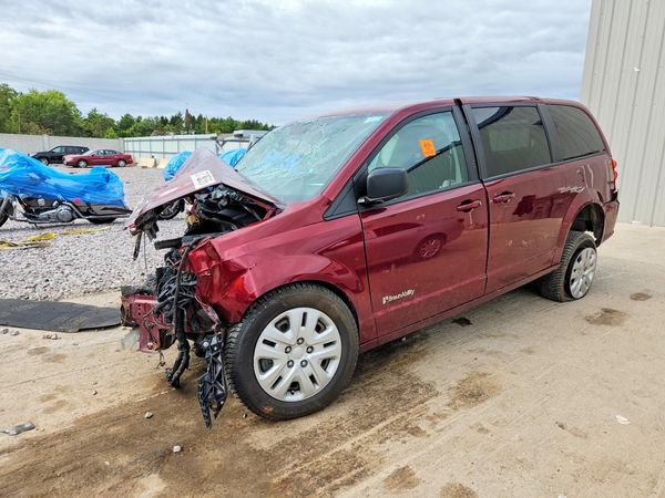 2018 DODGE CARAVAN SE — Front 3/4