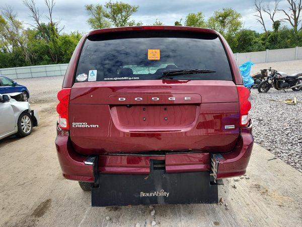 2018 DODGE CARAVAN SE — DIRR