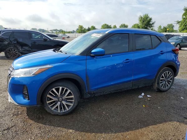 2021 NISSAN KICKS