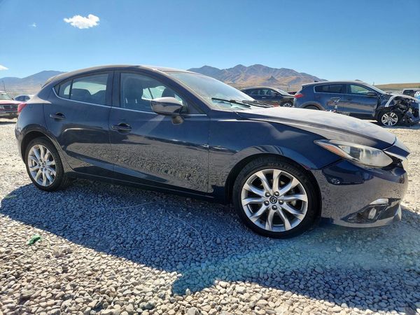 2015 MAZDA 3 Touring/GS