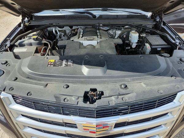 2016 CADILLAC ESCALADE Premium