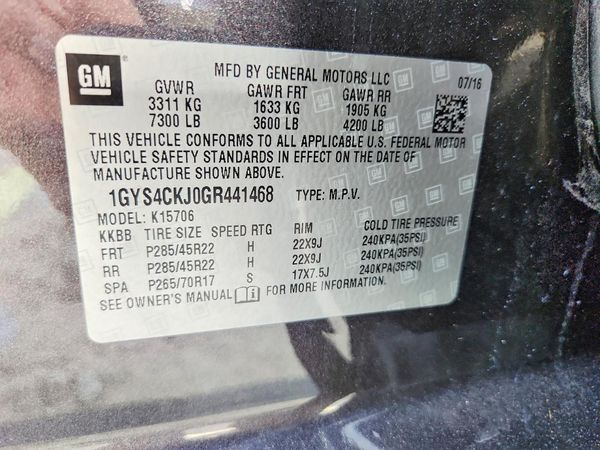 2016 CADILLAC ESCALADE Premium