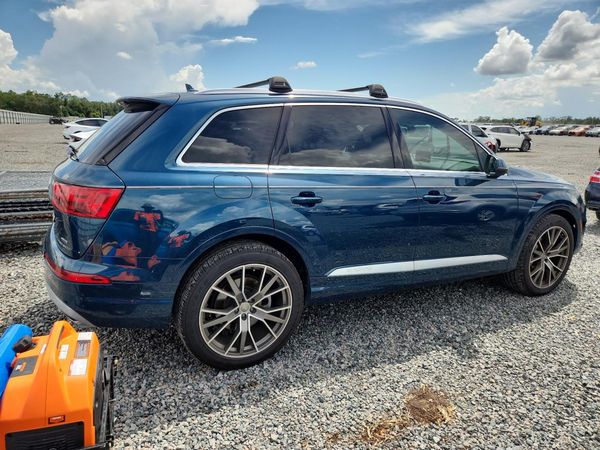 2018 AUDI Q7 quattro Premium Plus