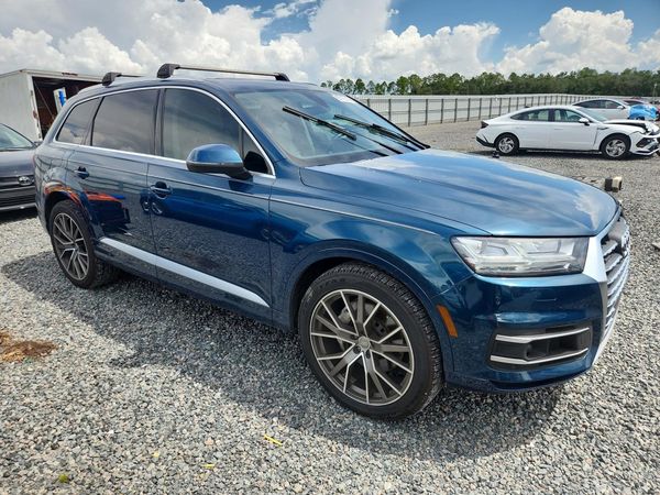 2018 AUDI Q7 quattro Premium Plus