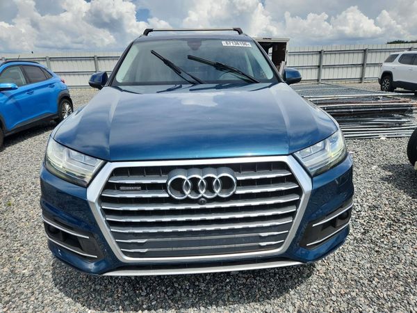 2018 AUDI Q7 quattro Premium Plus