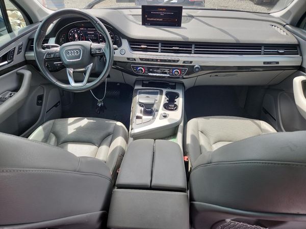 2018 AUDI Q7 quattro Premium Plus