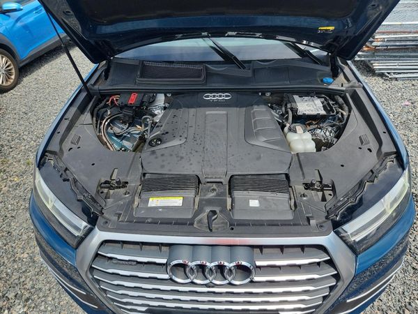 2018 AUDI Q7 quattro Premium Plus