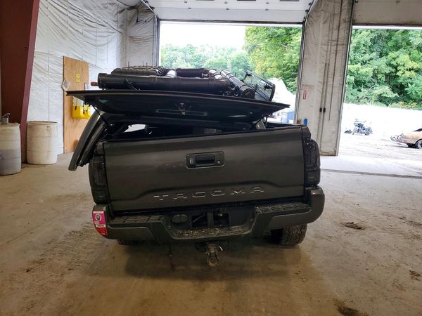 2017 TOYOTA TACOMA — DIRR