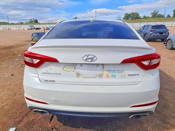 2016 HYUNDAI SONATA