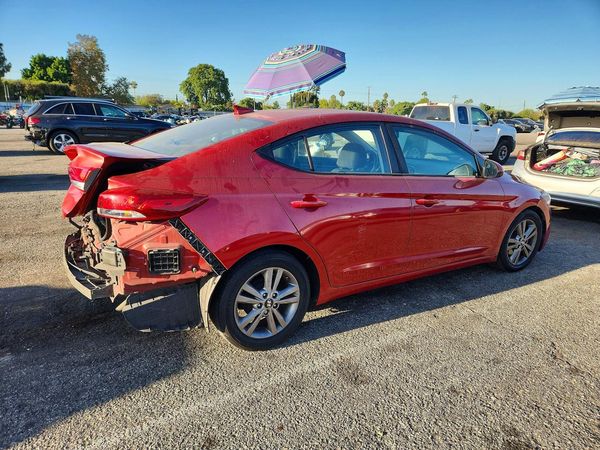2017 HYUNDAI ELANTRA