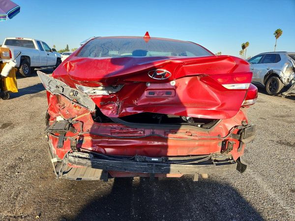 2017 HYUNDAI ELANTRA