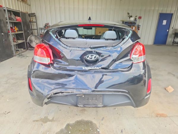 2013 HYUNDAI VELOSTER