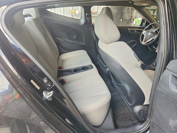 2013 HYUNDAI VELOSTER