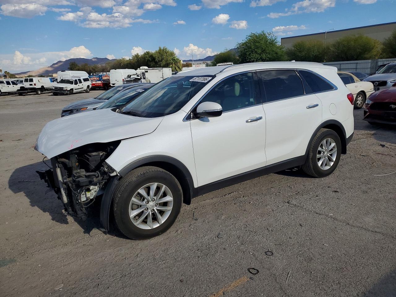 2018 KIA SORENTO