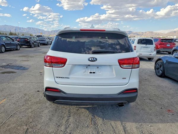 2018 KIA SORENTO