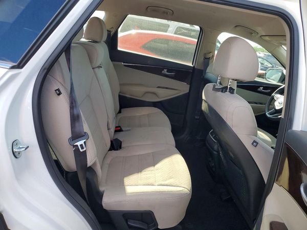 2018 KIA SORENTO