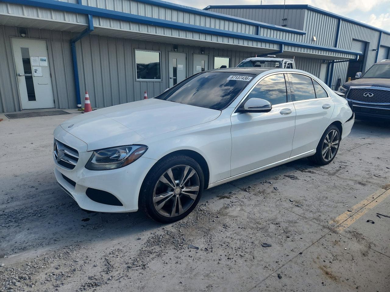 2016 MERCEDES-BENZ C