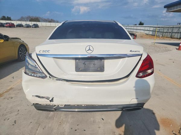 2016 MERCEDES-BENZ C