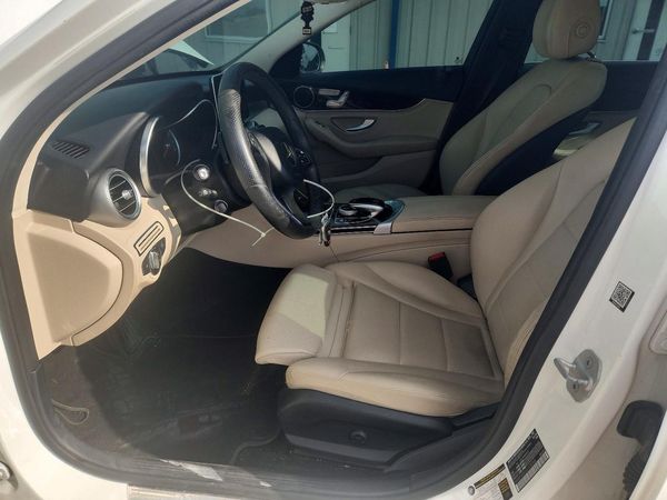 2016 MERCEDES-BENZ C