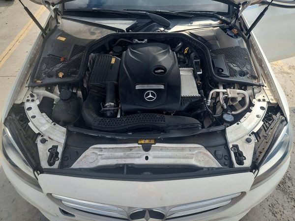 2016 MERCEDES-BENZ C