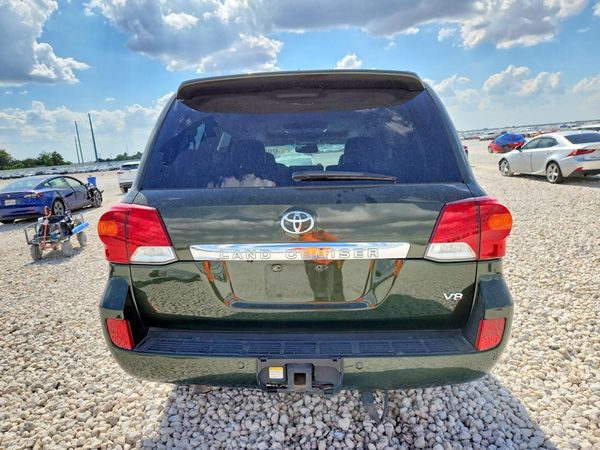 2013 TOYOTA LAND CRUIS VX
