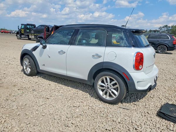 2014 MINI COOPER