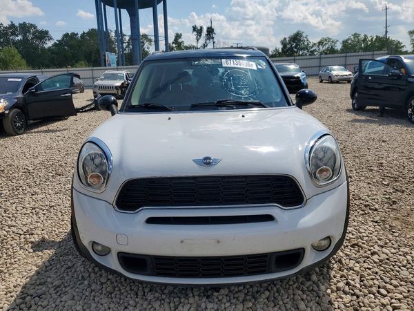 2014 MINI COOPER
