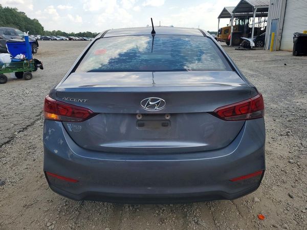 2018 HYUNDAI ACCENT SE and SEL