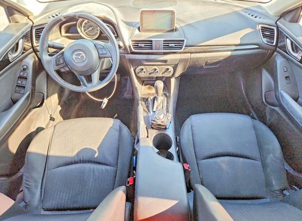 2015 MAZDA 3