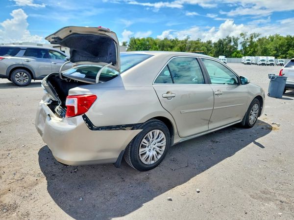 2013 TOYOTA CAMRY