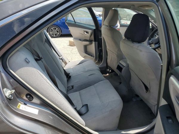 2015 TOYOTA CAMRY