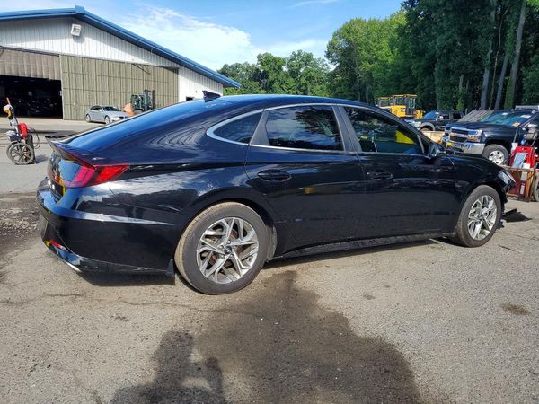 2022 HYUNDAI SONATA SEL