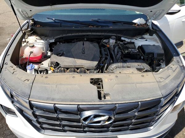 2023 HYUNDAI TUCSON SEL — Engine bay