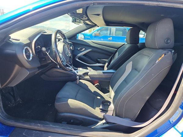 2017 CHEVROLET CAMARO 1LT