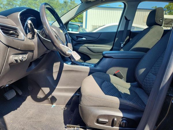 2021 CHEVROLET EQUINOX LT (1LT) — DENT