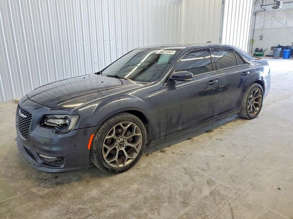 2018 CHRYSLER 300