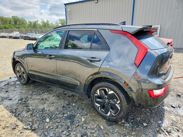2024 KIA NIRO Wind