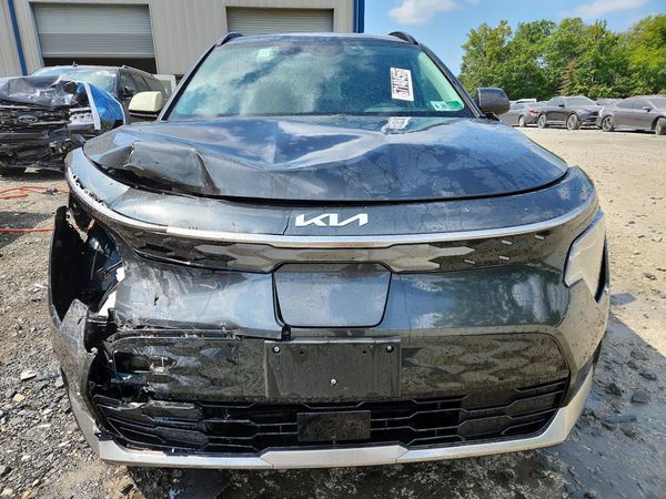 2024 KIA NIRO Wind