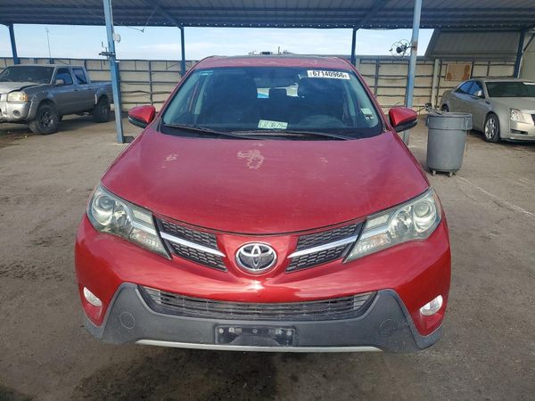 2015 TOYOTA RAV4