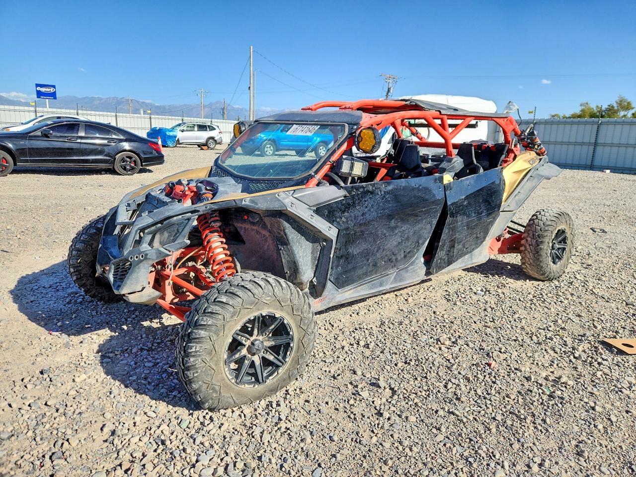 2017 CAN-AM MAVERICK X3 MAX
