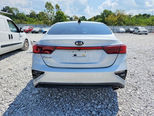 2021 KIA FORTE FE, LXS