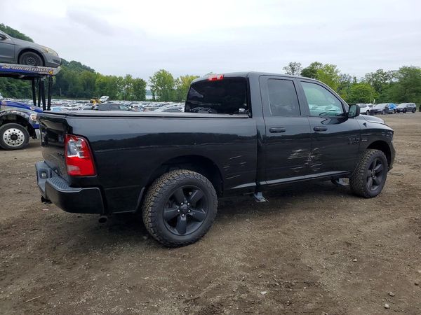 2018 RAM 1500 ST
