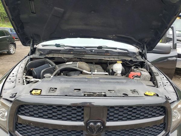 2018 RAM 1500 ST