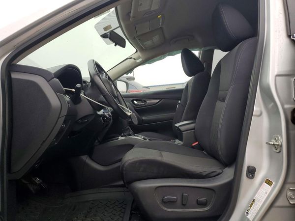 2018 NISSAN ROGUE — DENT